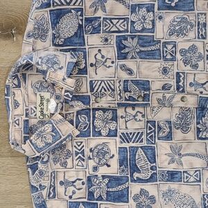 Cooke Street Hawaiian Blue and White Patterned Men's Shirt Size Large